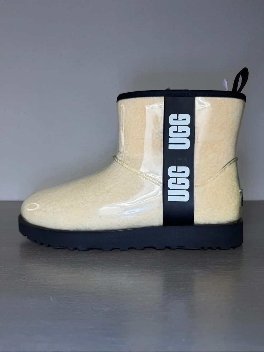 UGG Classic Clear Mini Waterproof Boots Women’s Size 10 Tan Black Winter